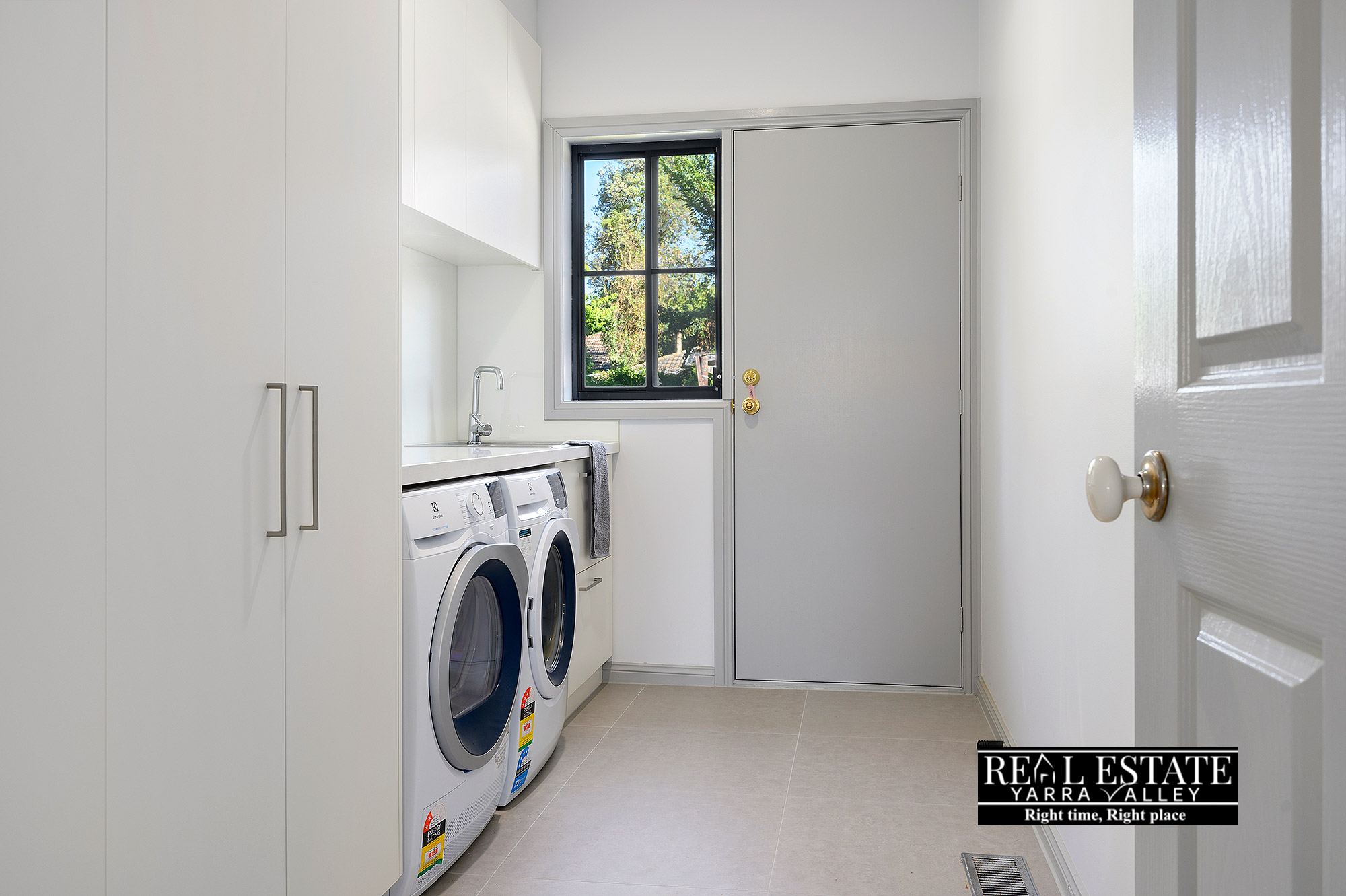 27 Don Road, HEALESVILLE, VIC 3777 AUS