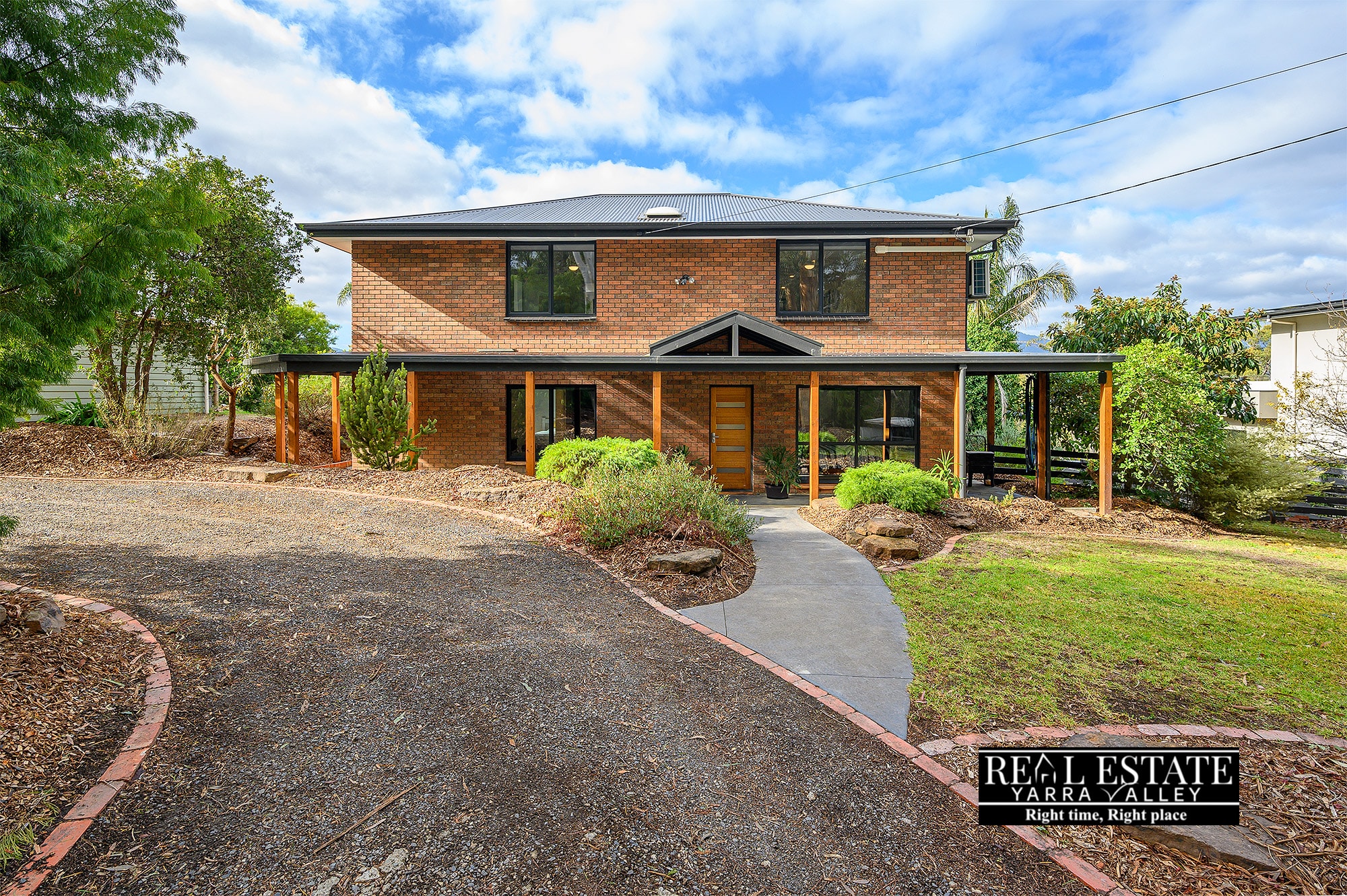 24 Hillcrest Grove, HEALESVILLE, VIC 3777 AUS