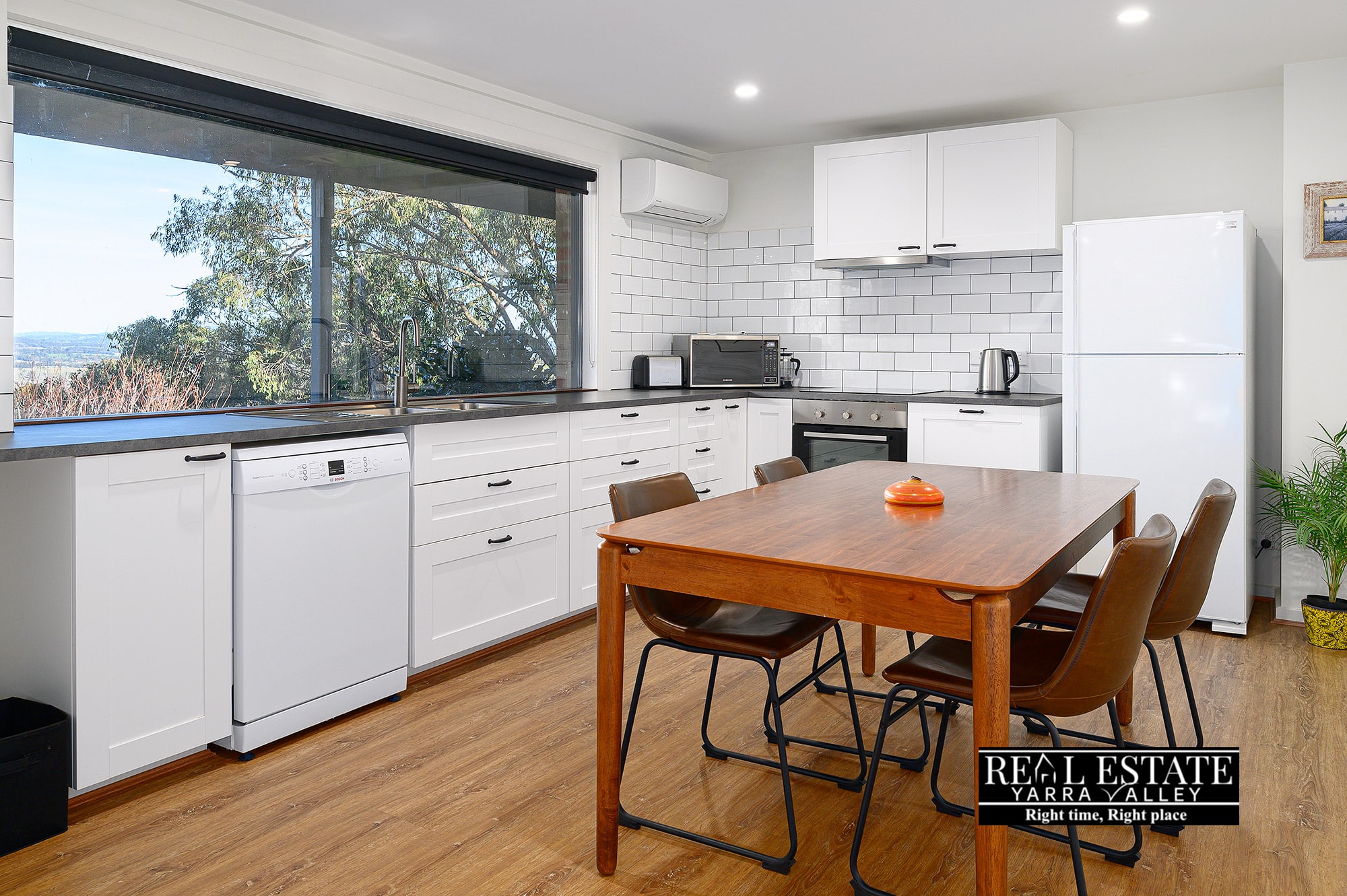 1 Kalamundra Terrace, HEALESVILLE, VIC 3777 AUS