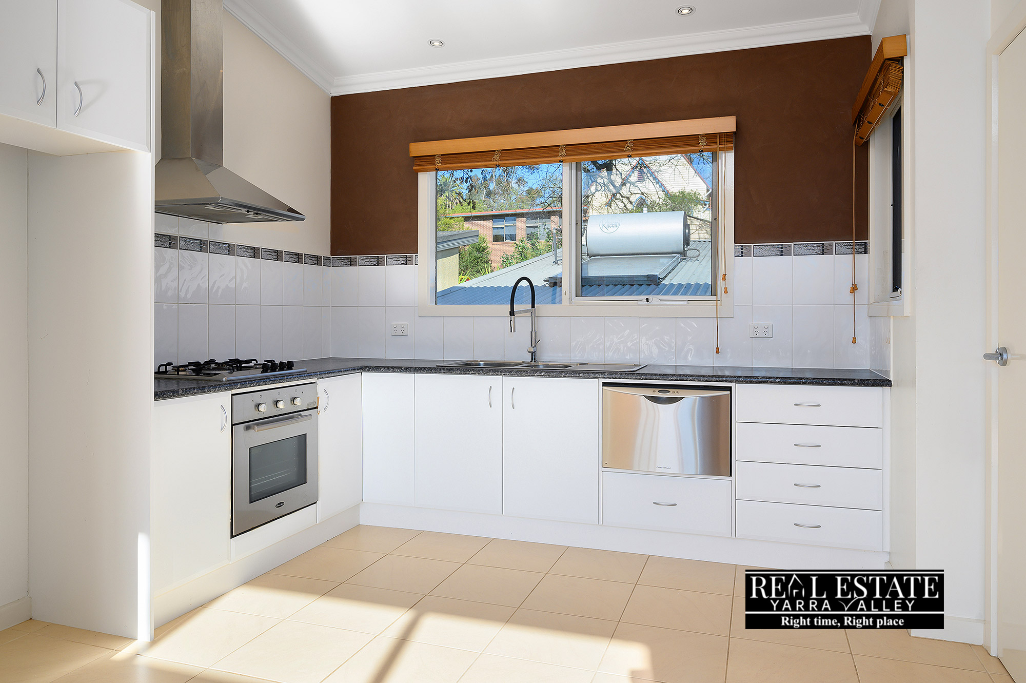 17 Tevlin Place, HEALESVILLE, VIC 3777 AUS