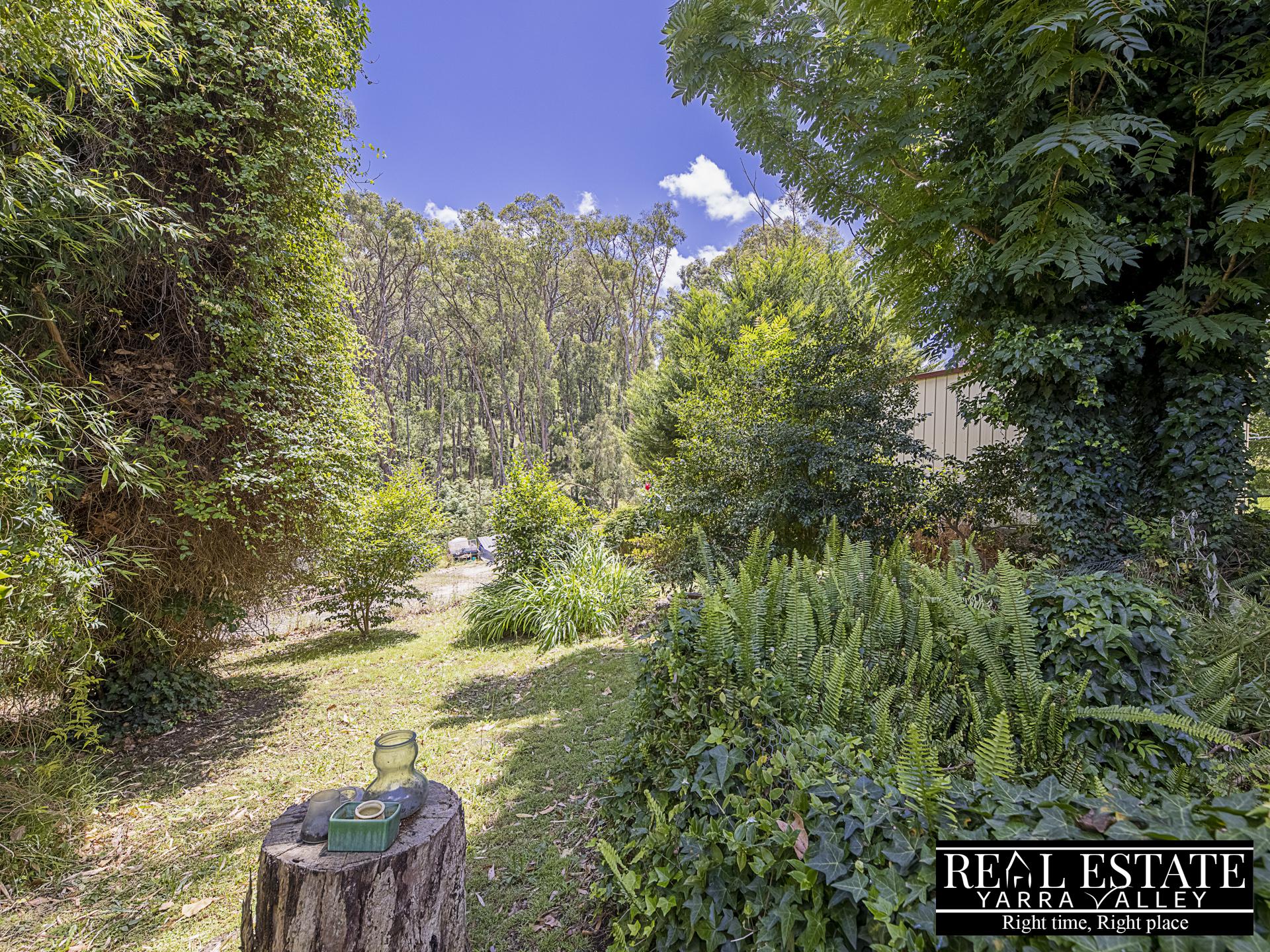11 Beverley DVE, HEALESVILLE, VIC 3777 AUS