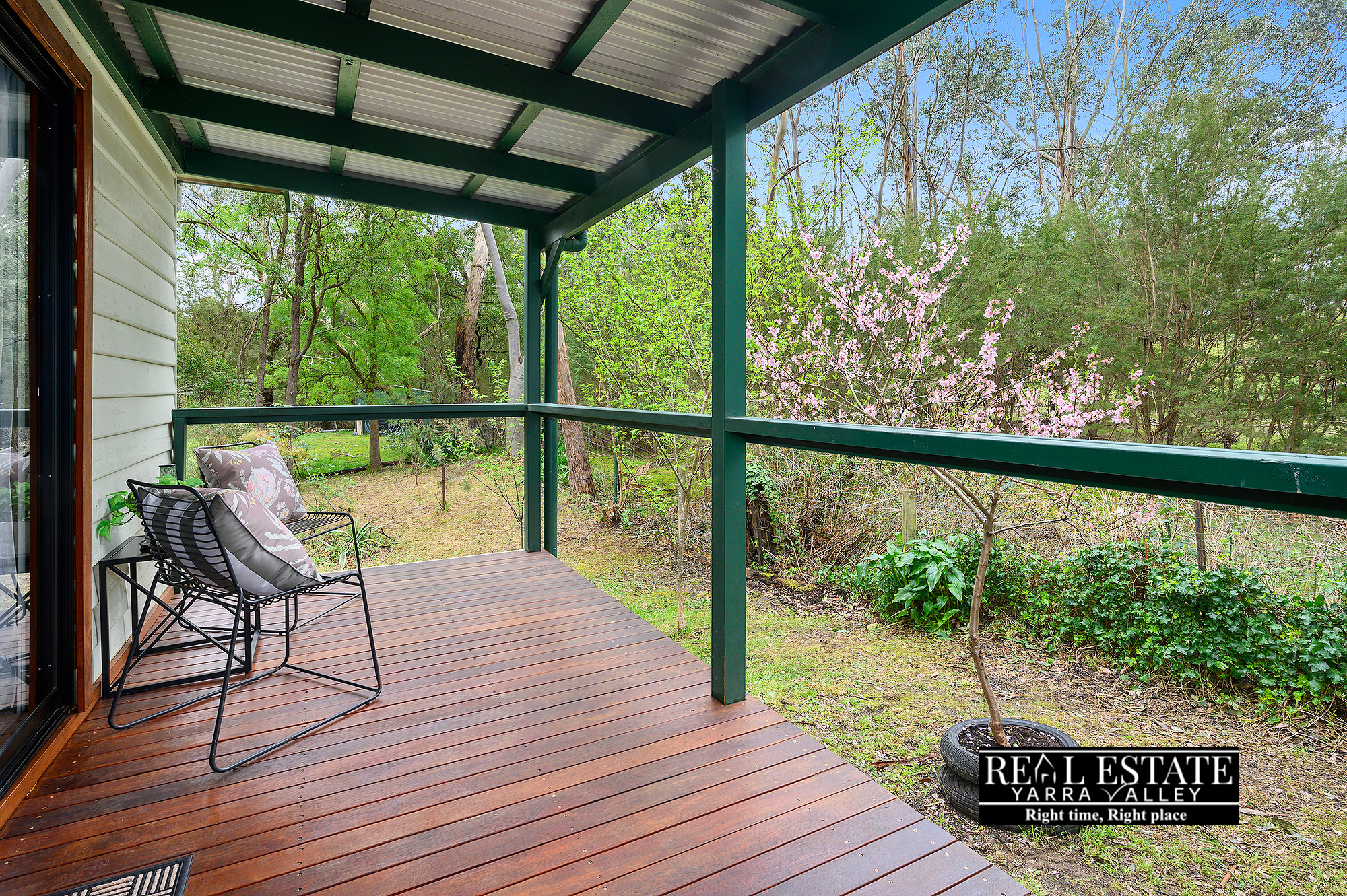 16 Chalet Road, BADGER CREEK, VIC 3777 AUS