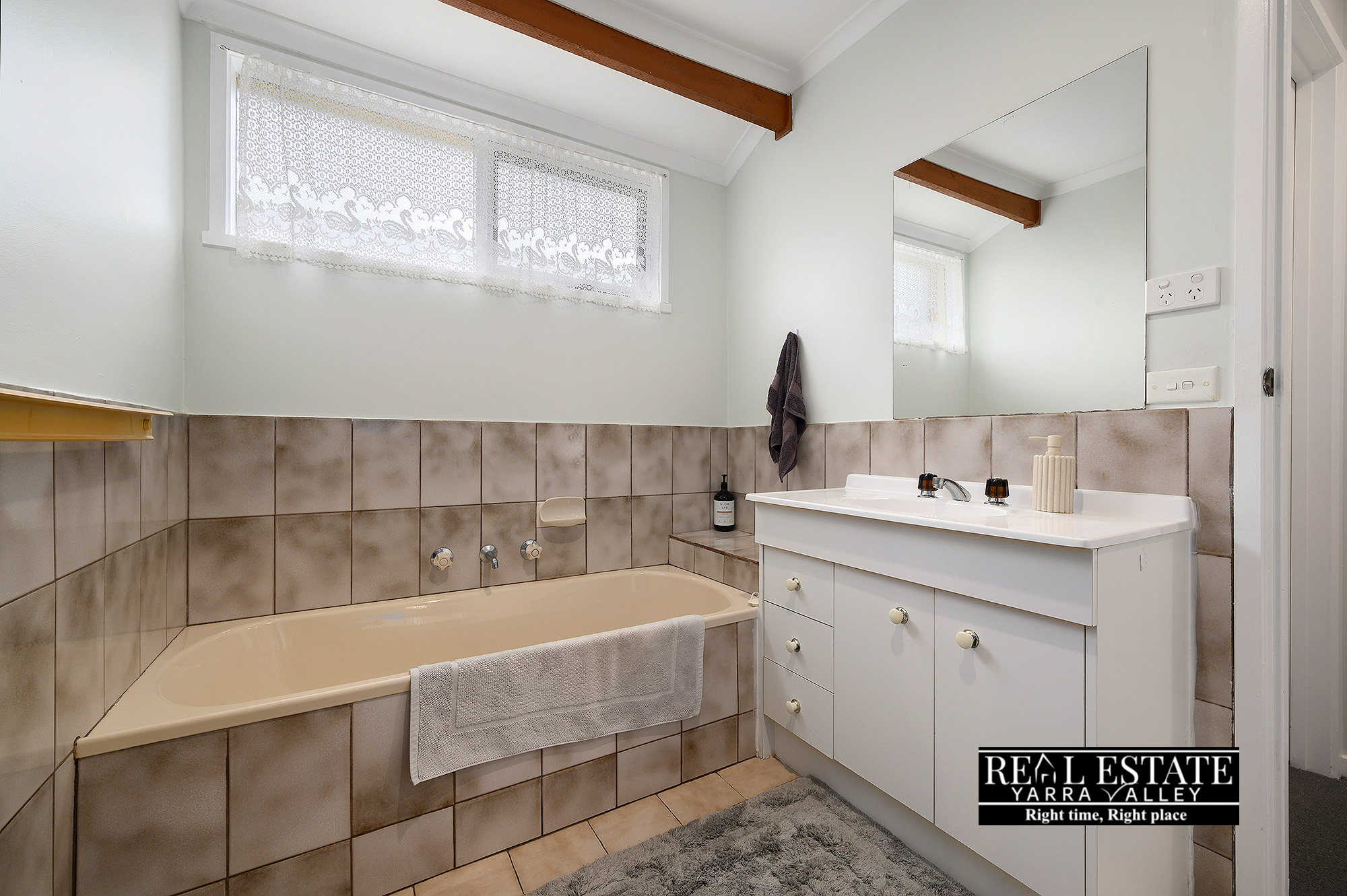 185 Badger Creek rd., BADGER CREEK, VIC 3777 AUS