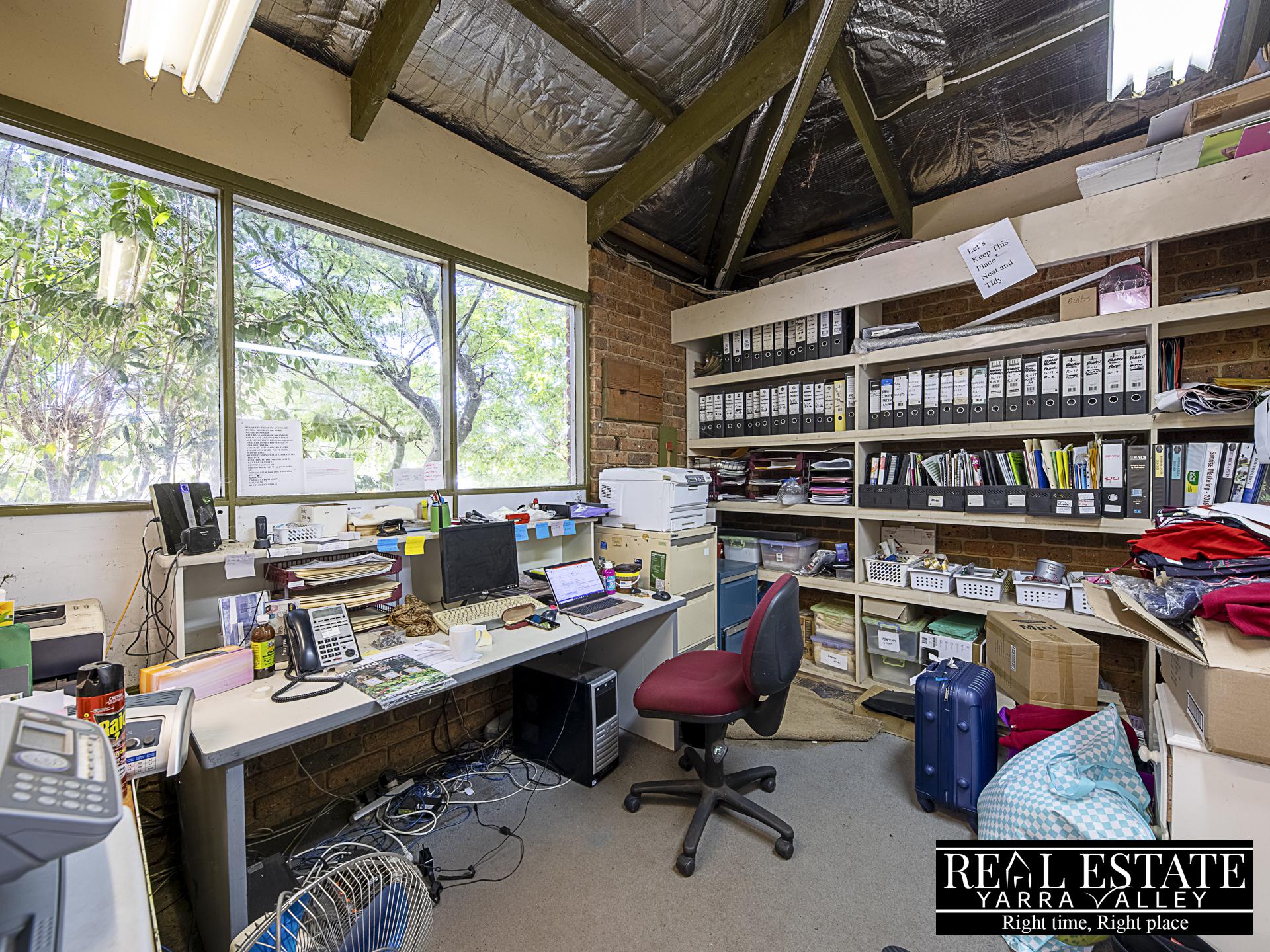 349-353 Maroondah HWY, HEALESVILLE, VIC 3777 AUS