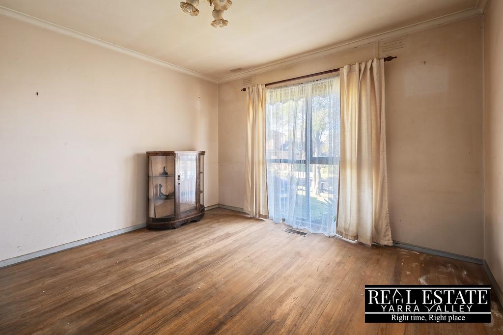 2 Pinnacle Avenue, FERNTREE GULLY, VIC 3156 AUS