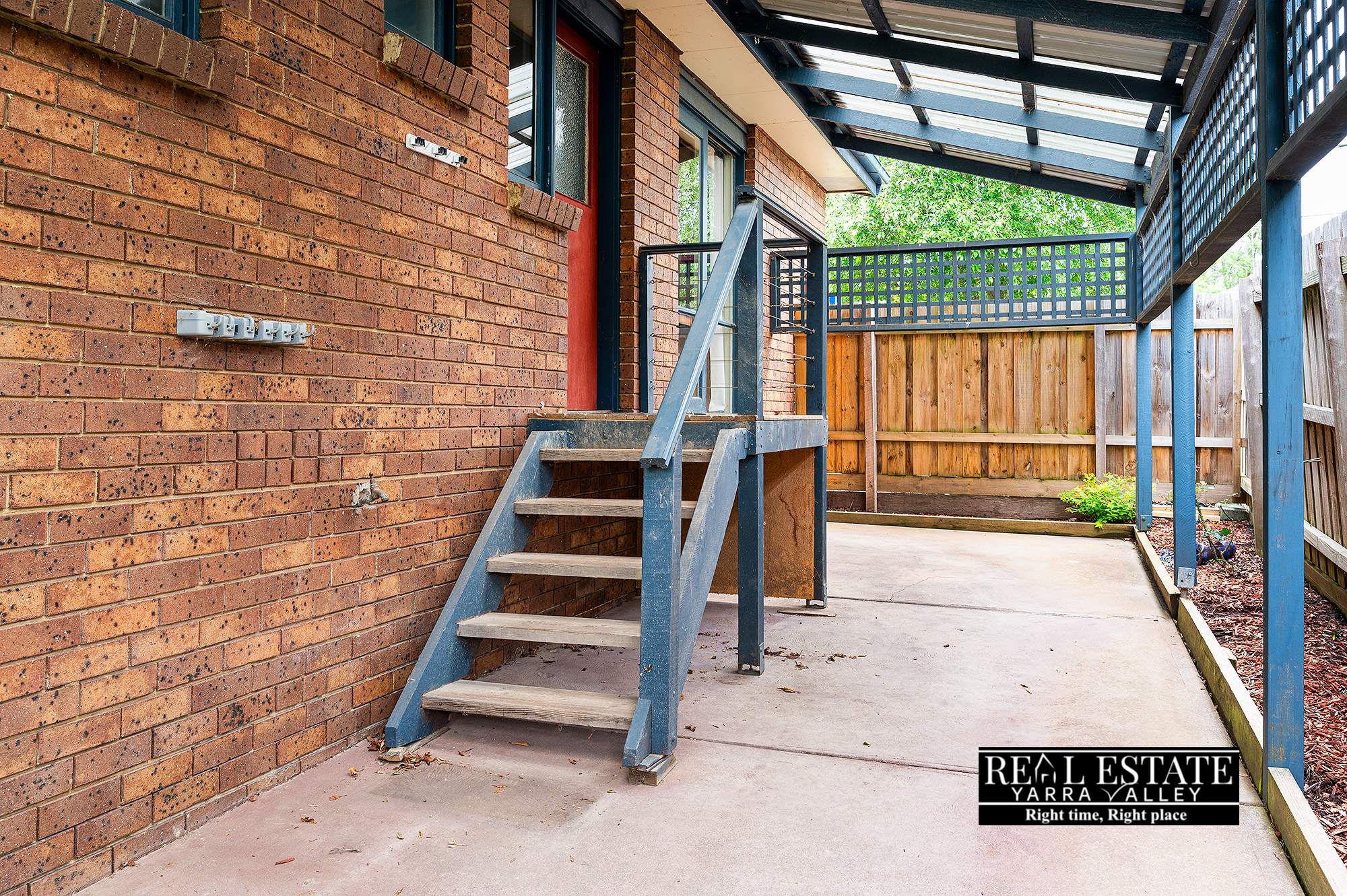 7 Meadow Crescent, BADGER CREEK, VIC 3777 AUS