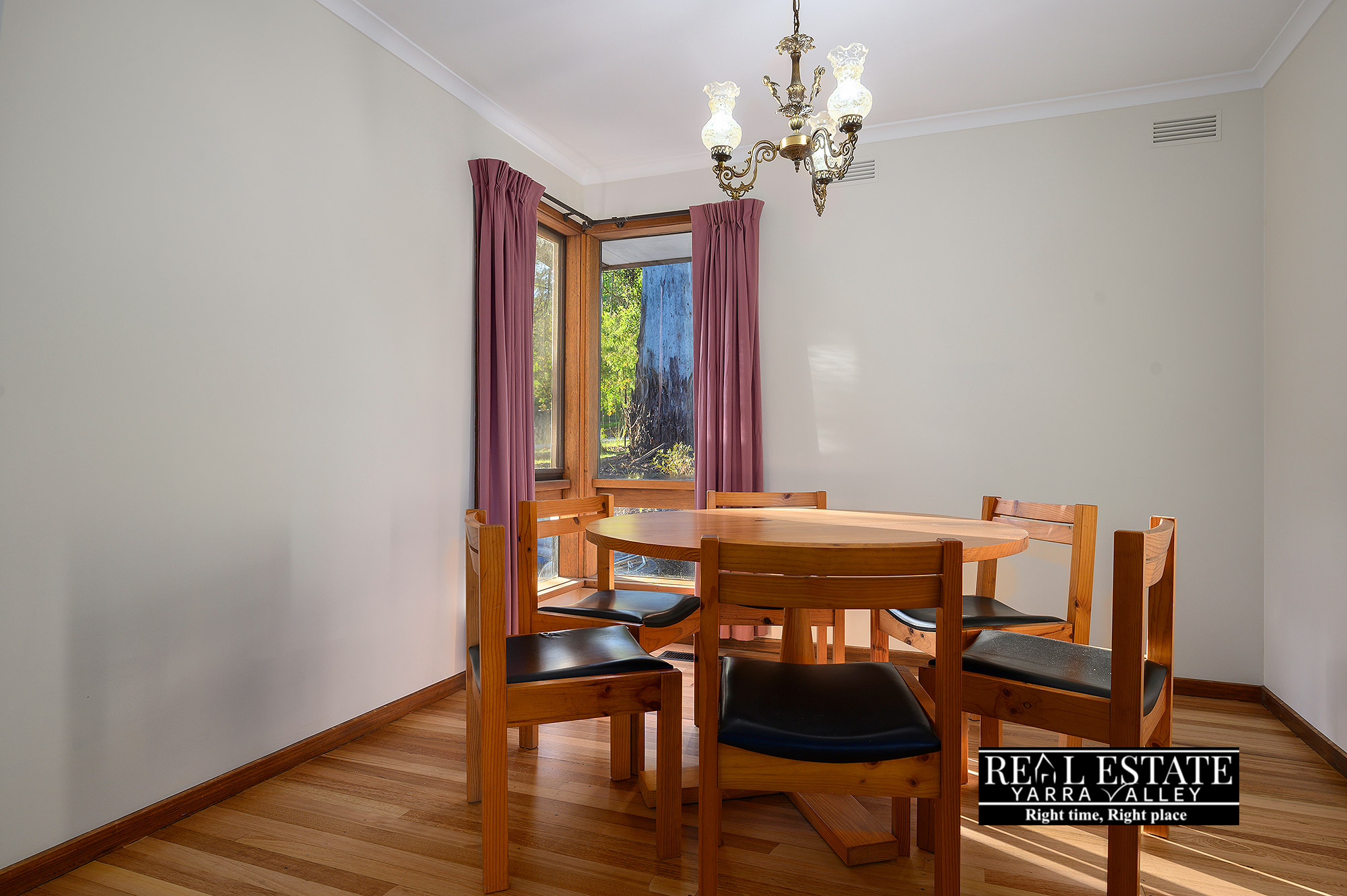 18 Centre Grove, HEALESVILLE, VIC 3777 AUS