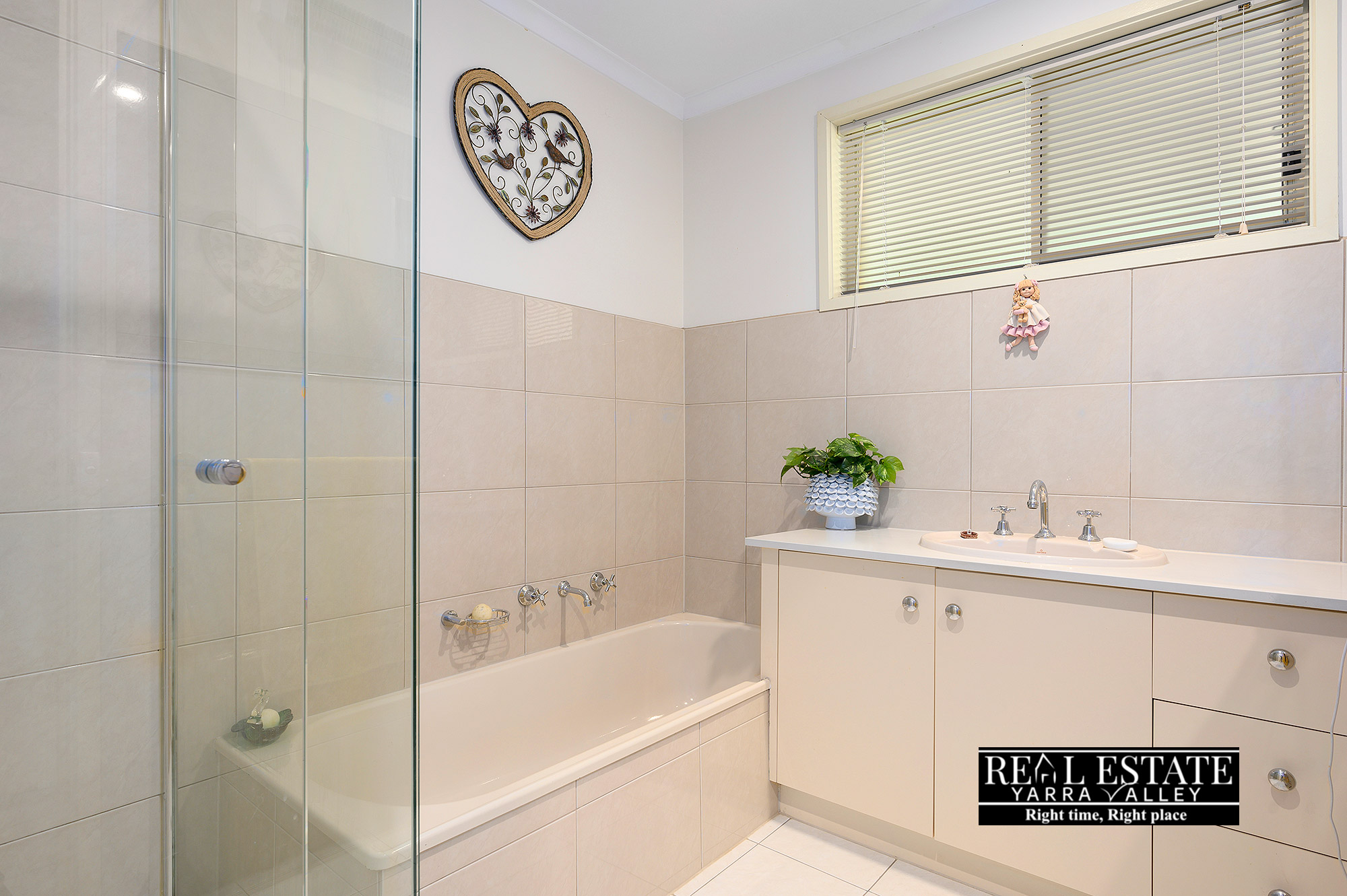 3 Kalamunda Terrace, HEALESVILLE, VIC 3777 AUS