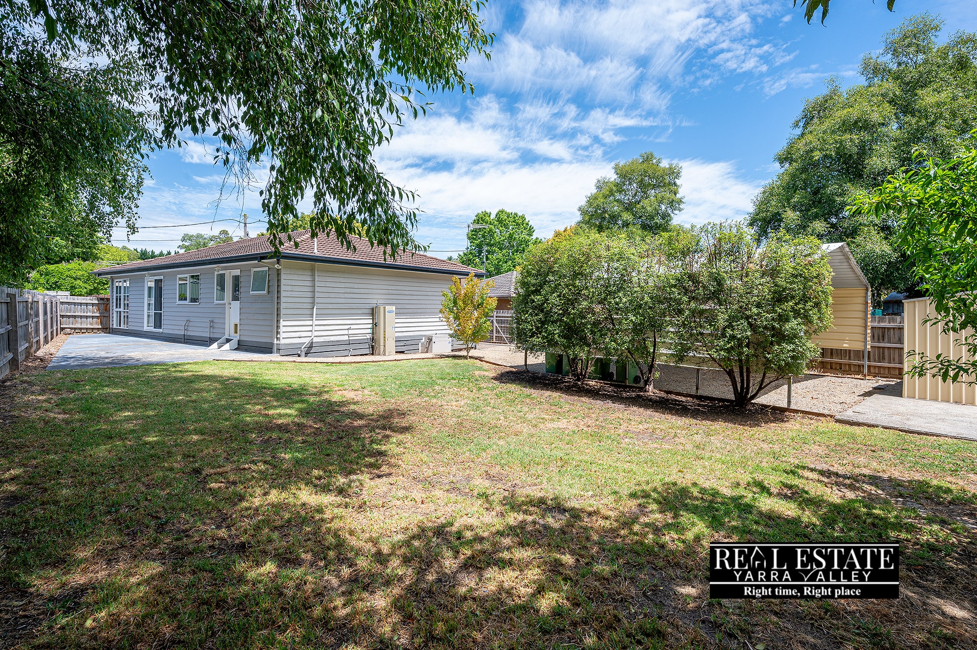 19 Meadow Crescent, BADGER CREEK, VIC 3777 AUS