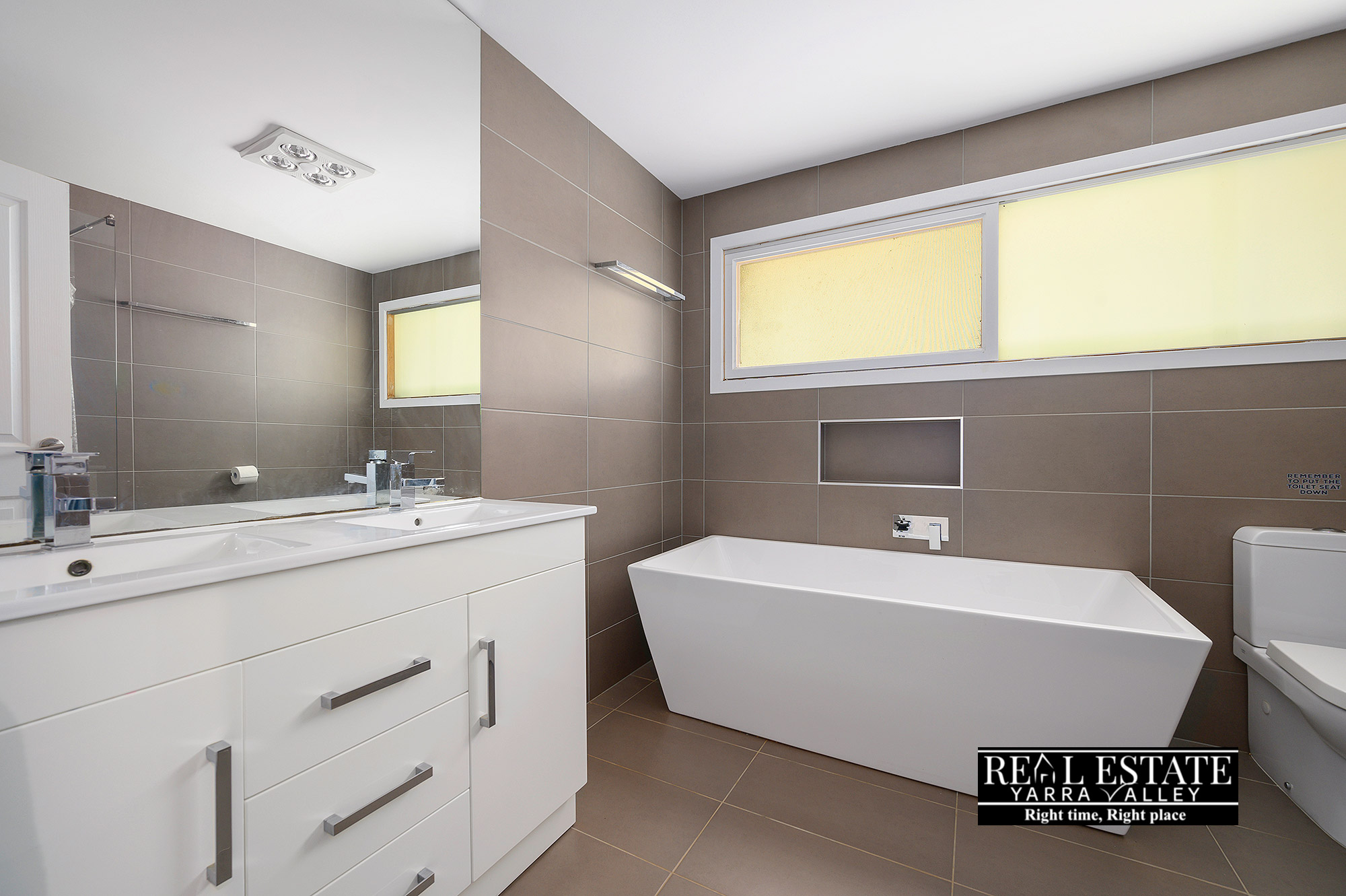 12 Bangambalanga Avenue, CHUM CREEK, VIC 3777 AUS