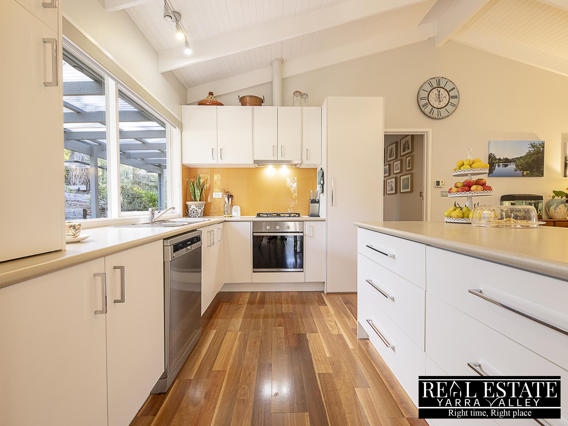 6 George Road, HEALESVILLE, VIC 3777 AUS