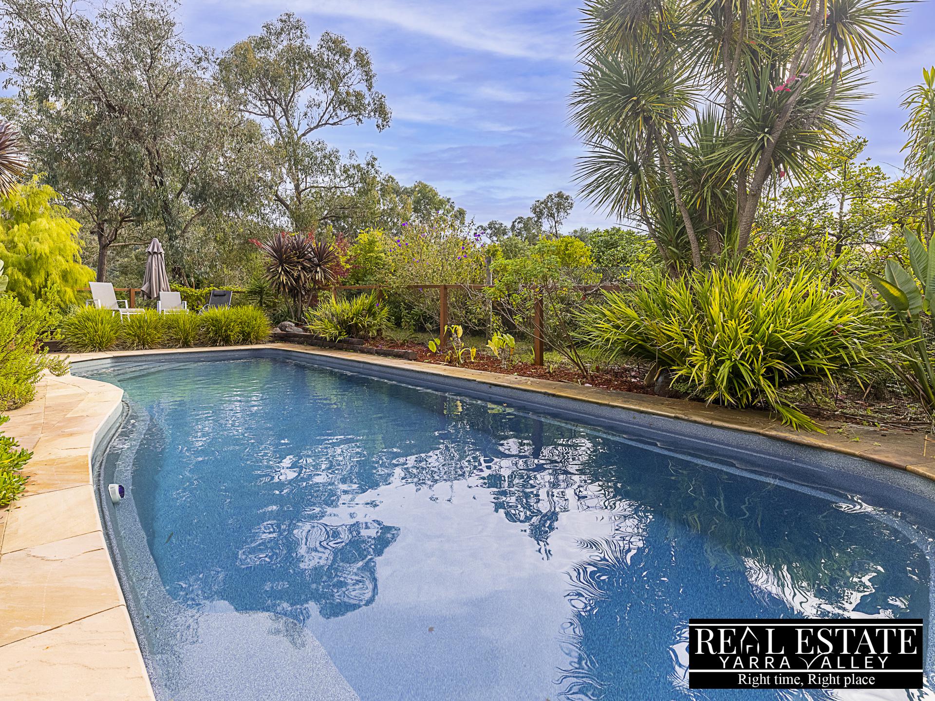 30 Hillcrest Grove, HEALESVILLE, VIC 3777 AUS