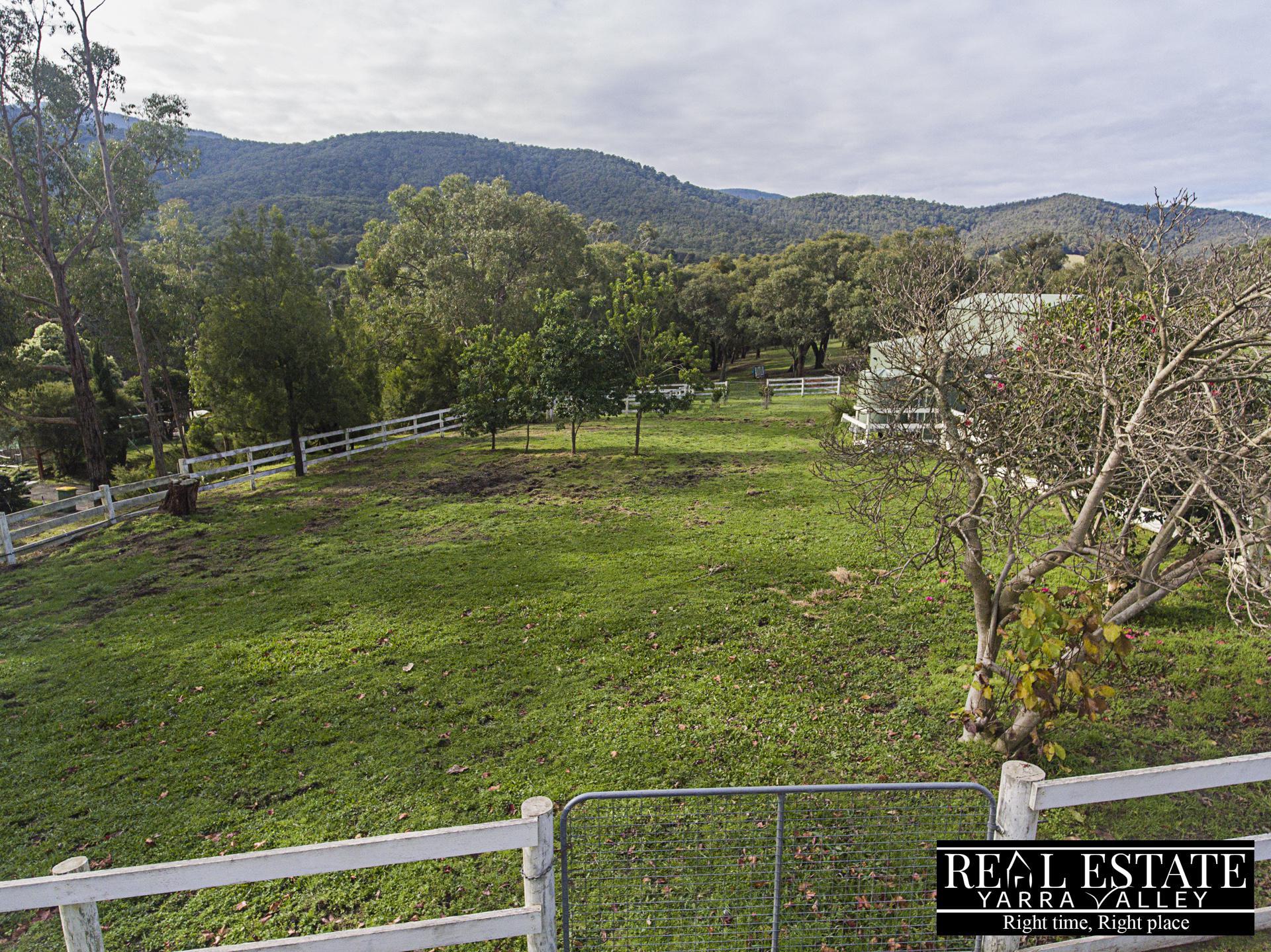 19 Heath Road, CHUM CREEK, VIC 3777 AUS