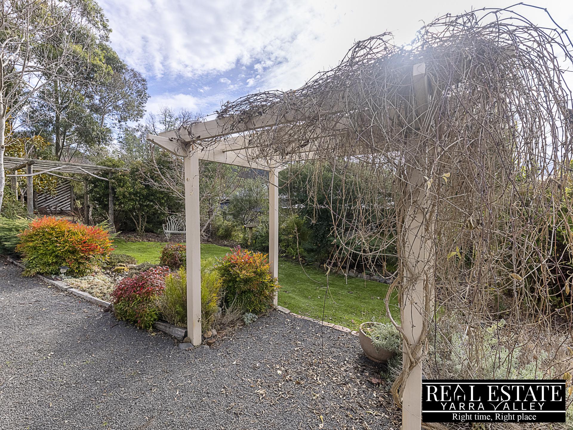 16 Barton Avenue, MARYSVILLE, VIC 3779 AUS