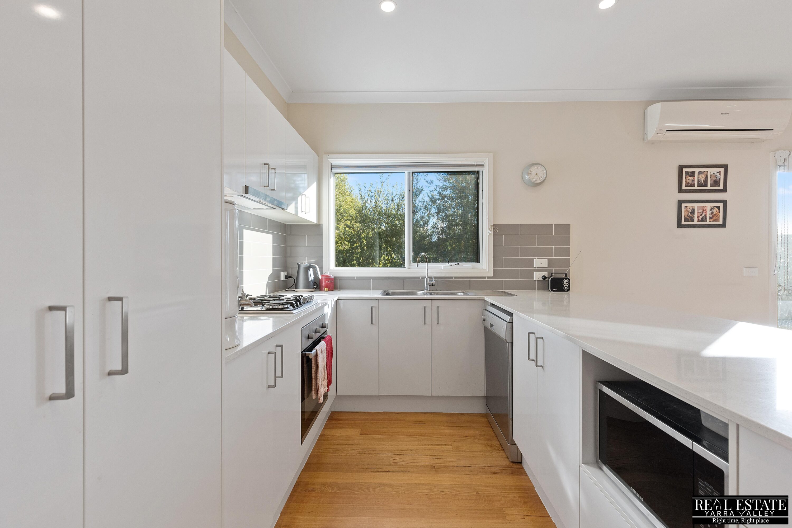 5 Bella Vista Crescent, HEALESVILLE, VIC 3777 AUS