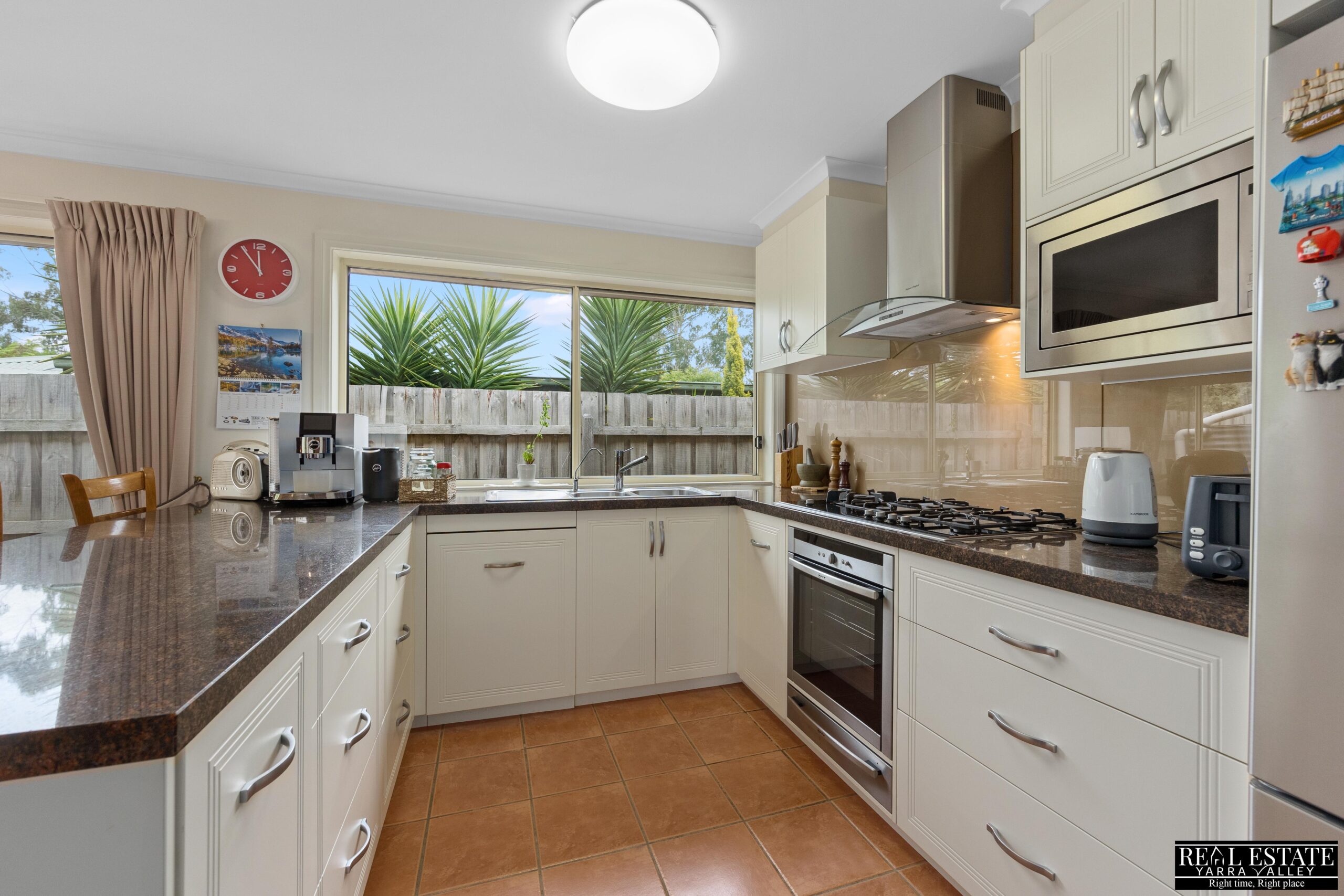 30 Farnham Road, HEALESVILLE, VIC 3777 AUS