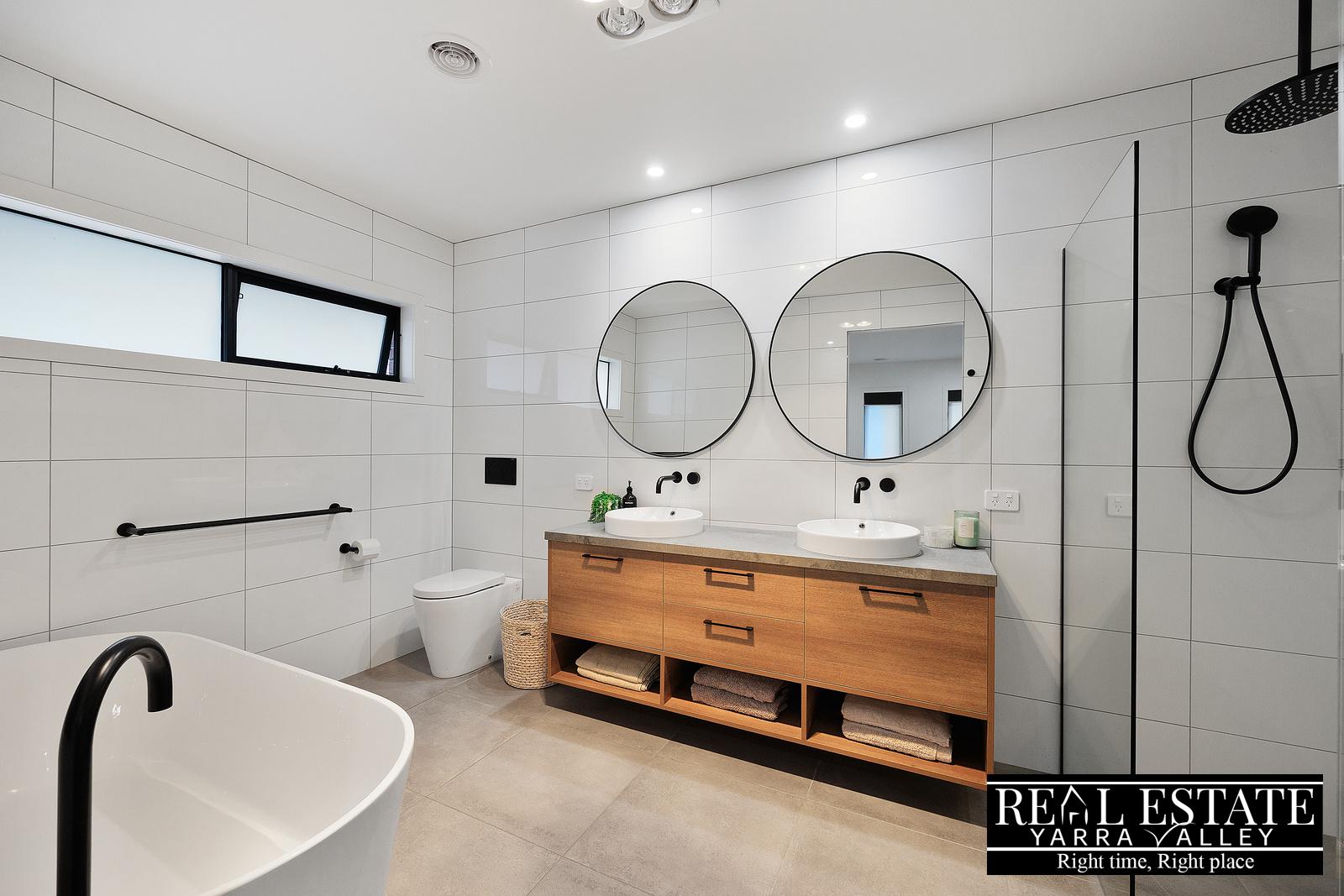 111 Badger Creek Road, BADGER CREEK, VIC 3777 AUS