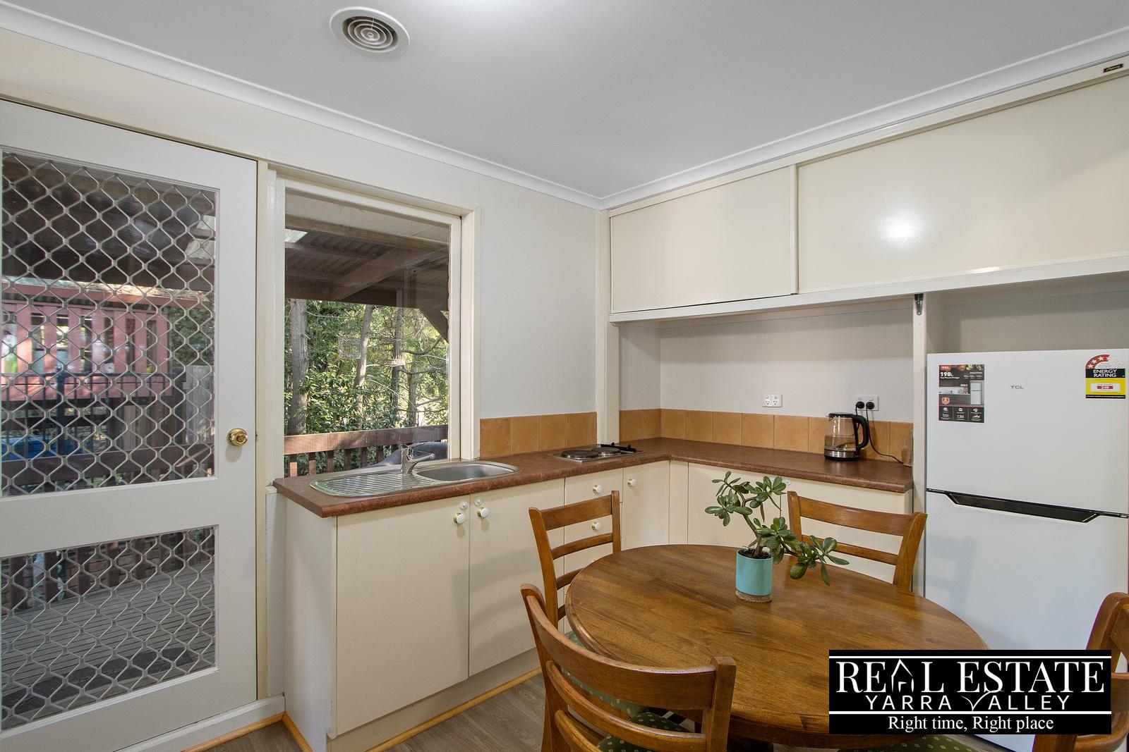 3 McKenzie Avenue, HEALESVILLE, VIC 3777 AUS