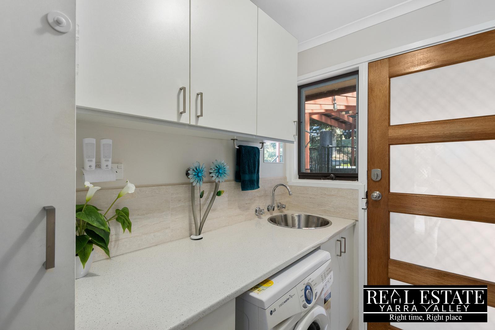 3 McKenzie Avenue, HEALESVILLE, VIC 3777 AUS