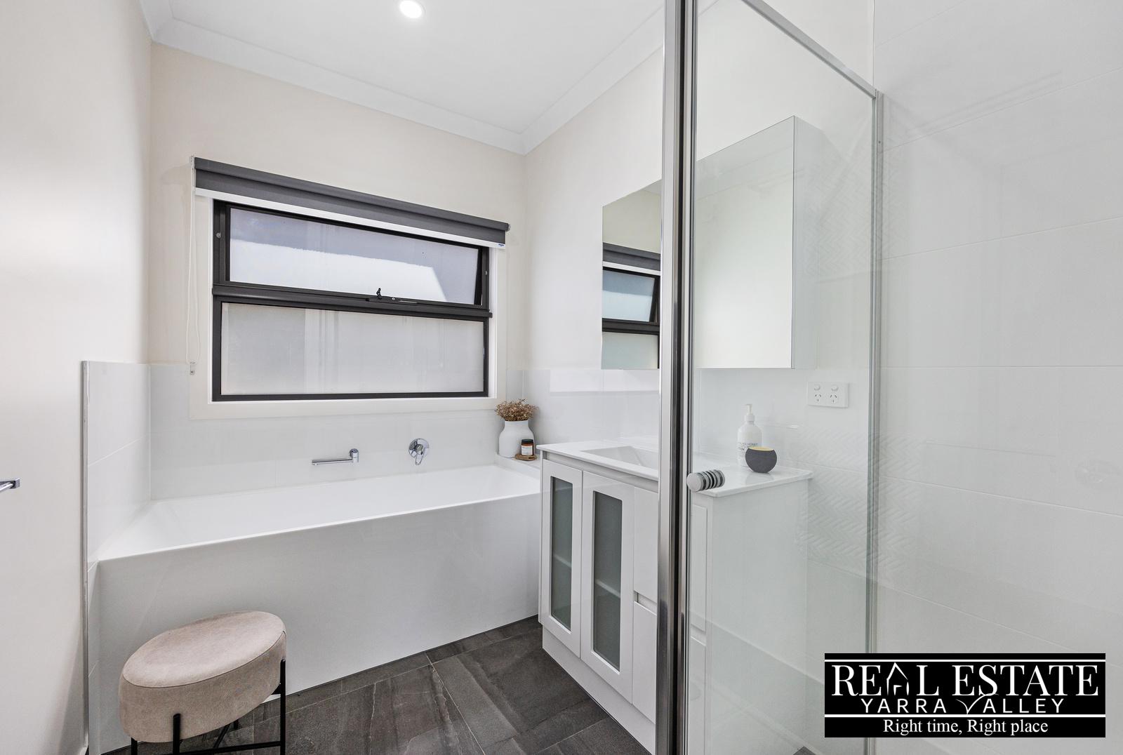 72A Hawthory Road, KILSYTH, VIC 3137 AUS