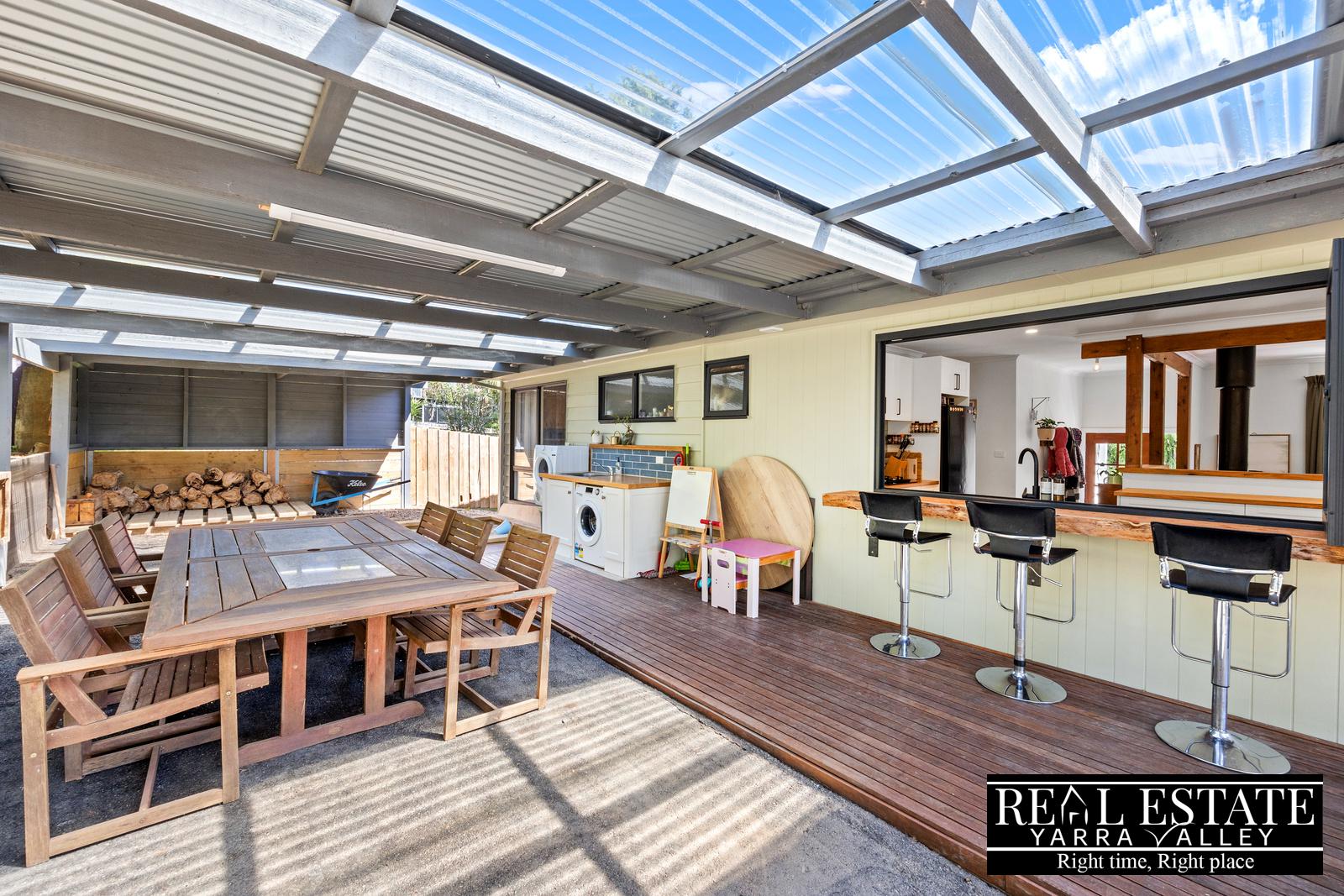 81 Chalet Road, BADGER CREEK, VIC 3777 AUS