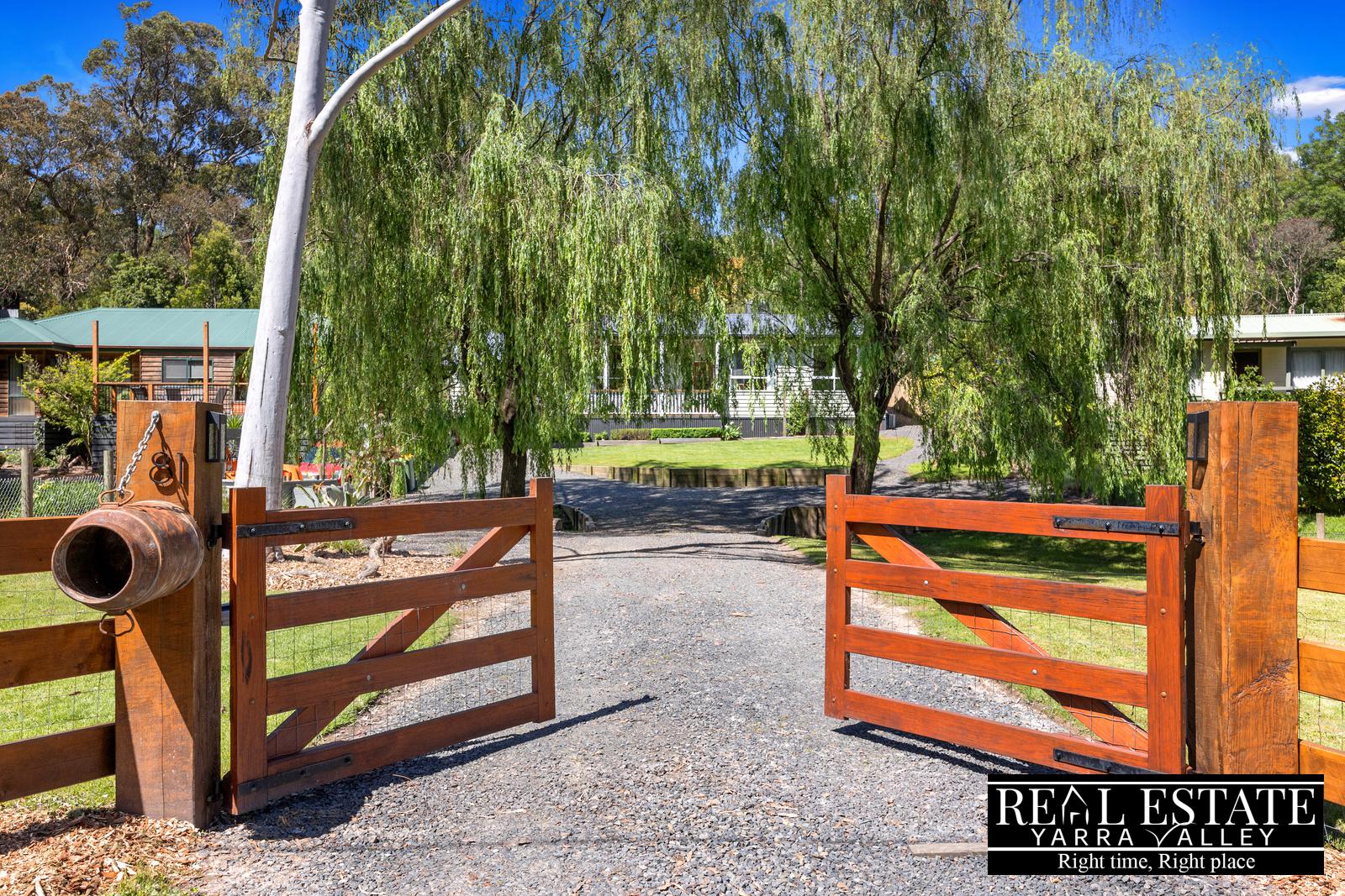 81 Chalet Road, BADGER CREEK, VIC 3777 AUS