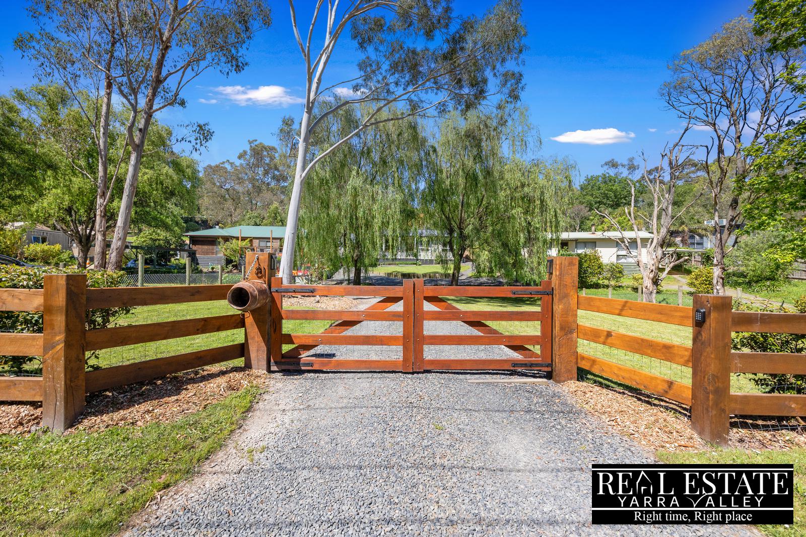 81 Chalet Road, BADGER CREEK, VIC 3777 AUS