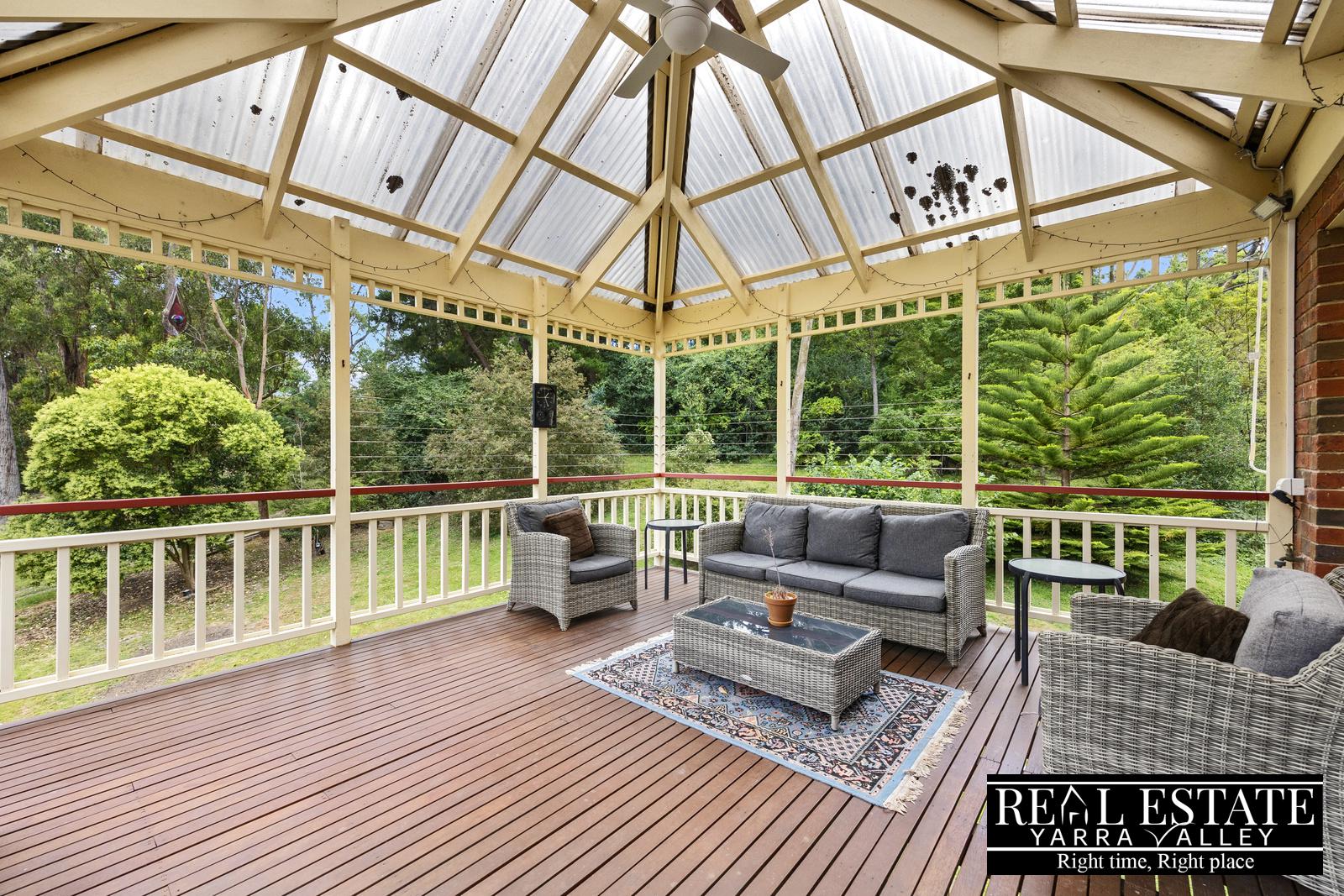 14-18 Priestley Crescent, MOUNT EVELYN, VIC 3796 AUS