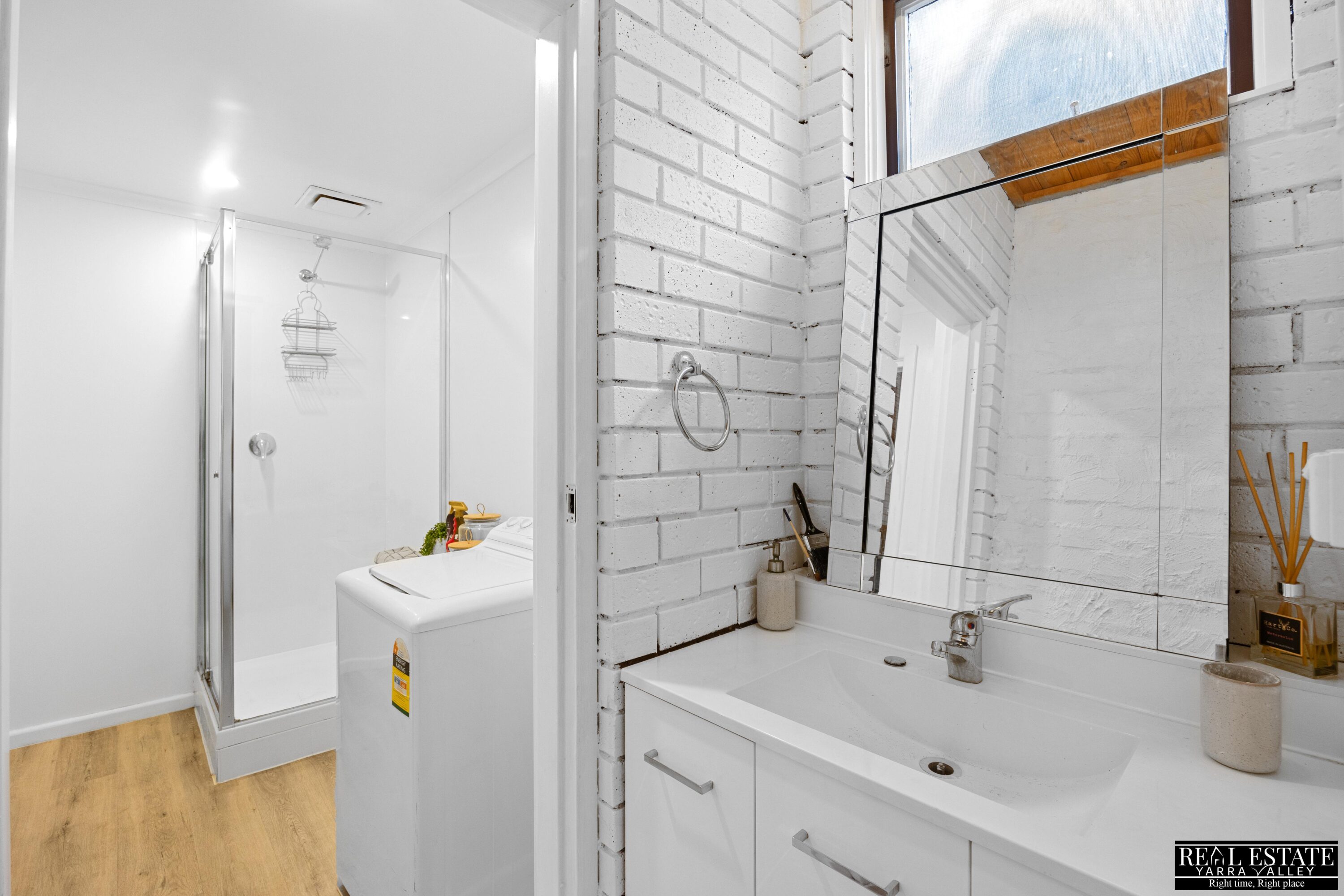 60 Meadowgate Drive, CHIRNSIDE PARK, VIC 3116 AUS