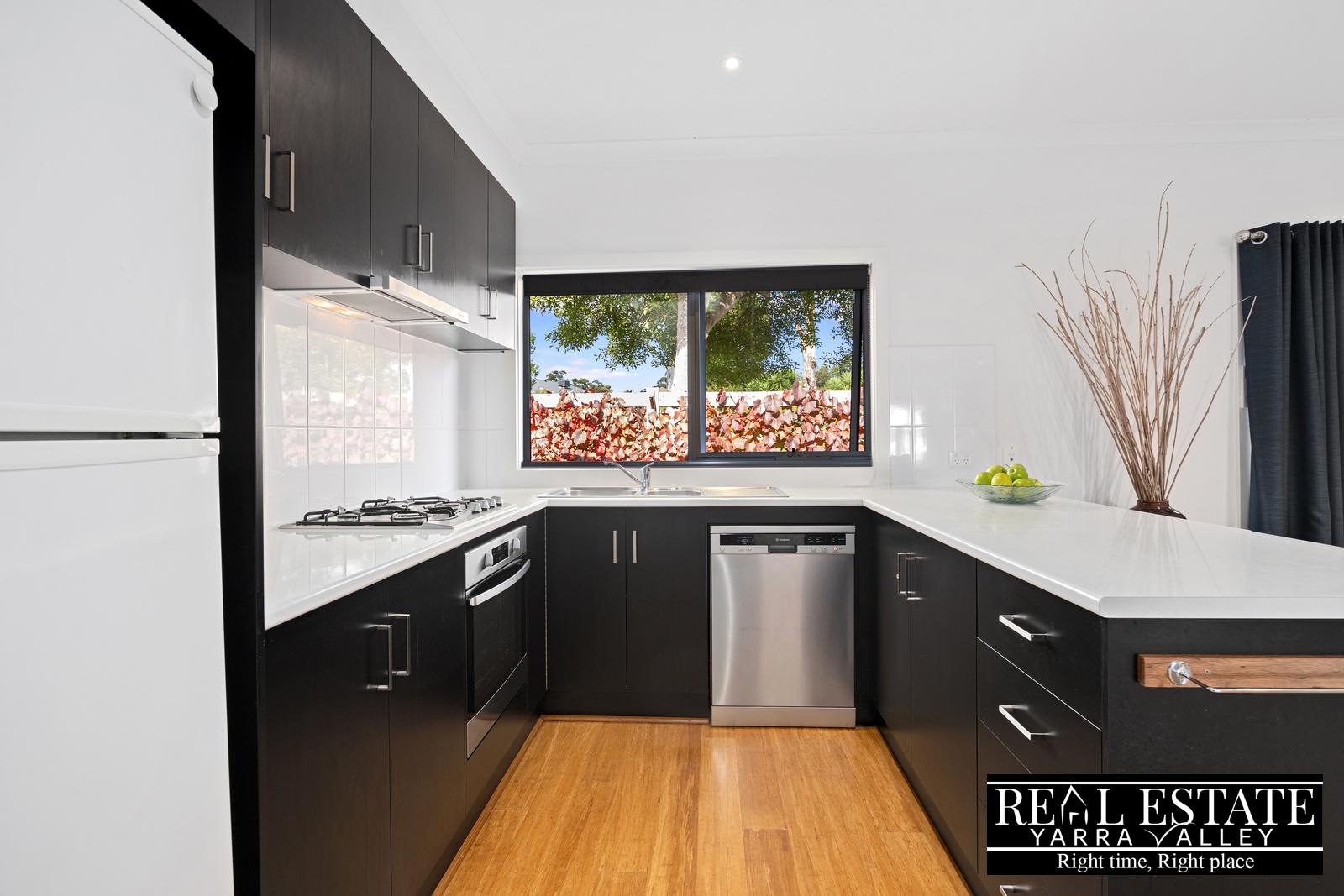 8 Crestwood Place, YARRA JUNCTION, VIC 3797 AUS