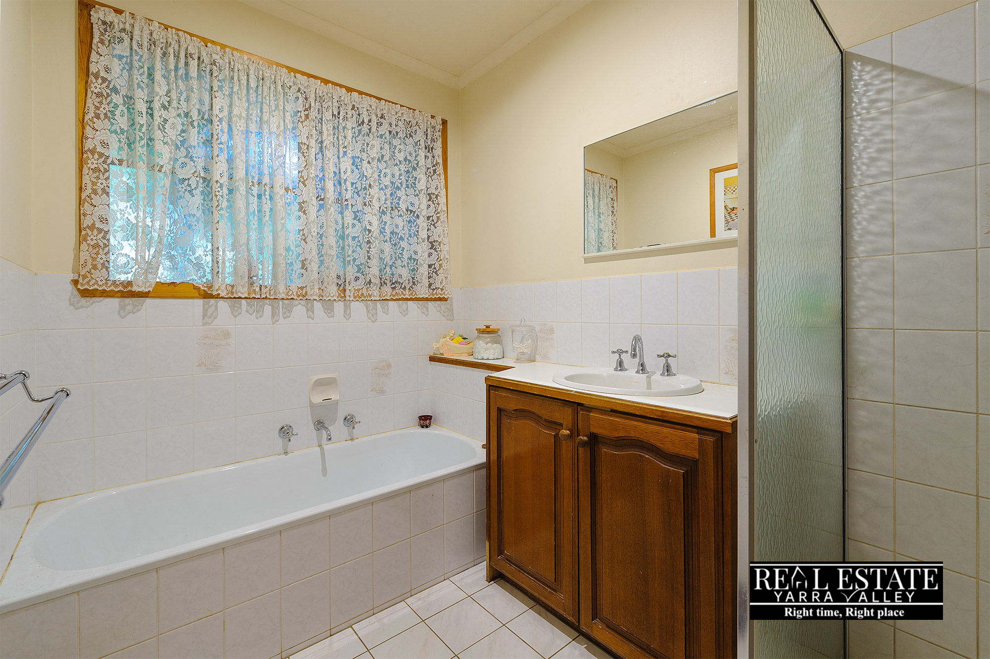 24 Hannover Road, BADGER CREEK, VIC 3777 AUS