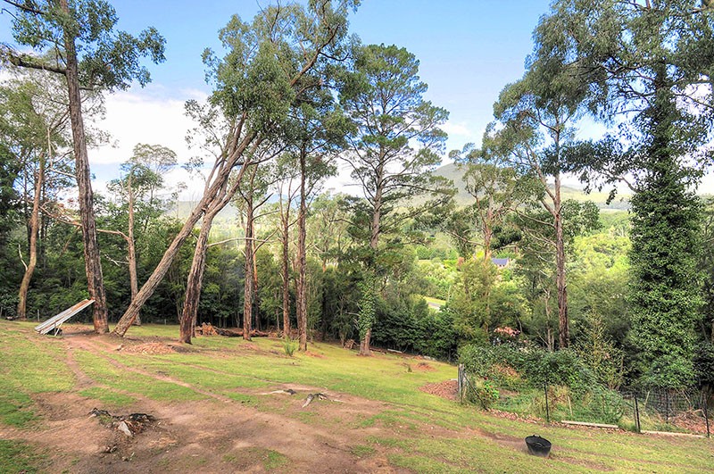 24 Juliet Crescent, HEALESVILLE, VIC 3777 AUS